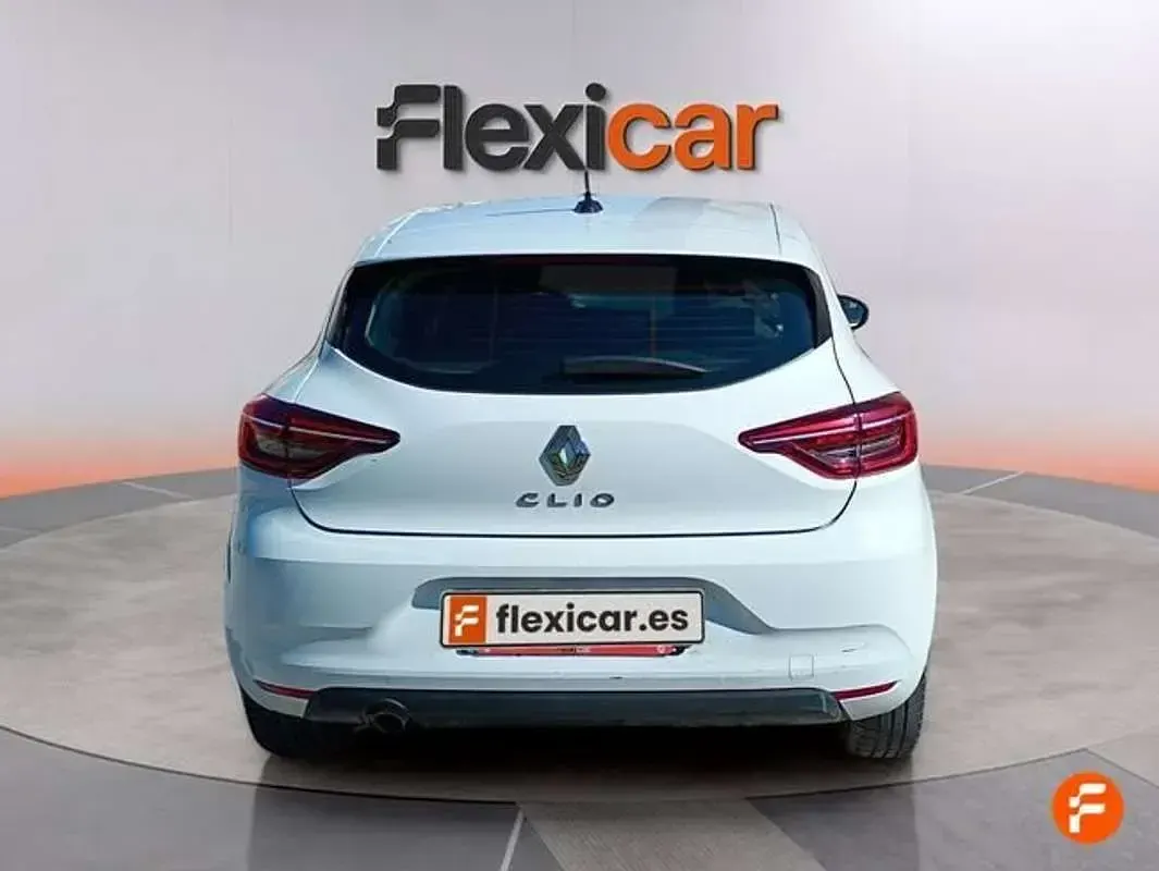 Käytetty Renault Clio V Equilibre 101 HP (74 kW) 2022 Valkoinen Viistoperä