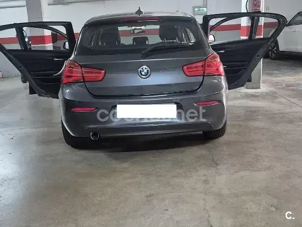 Usado BMW 116 116 CV (85 kW) 2017 Gris / plata Utilitario