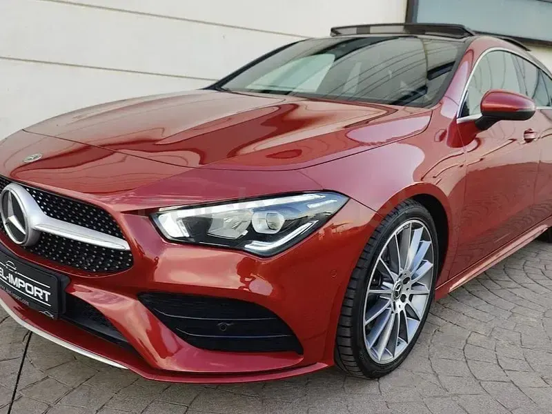 Usado Mercedes CLA220 Shooting Brake 190 CV (139 kW) 2020 Granate Familiar