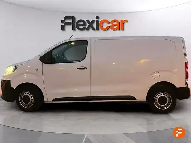 Usado Peugeot Expert Premium 122 CV (89 kW) 2020 Blanco Van
