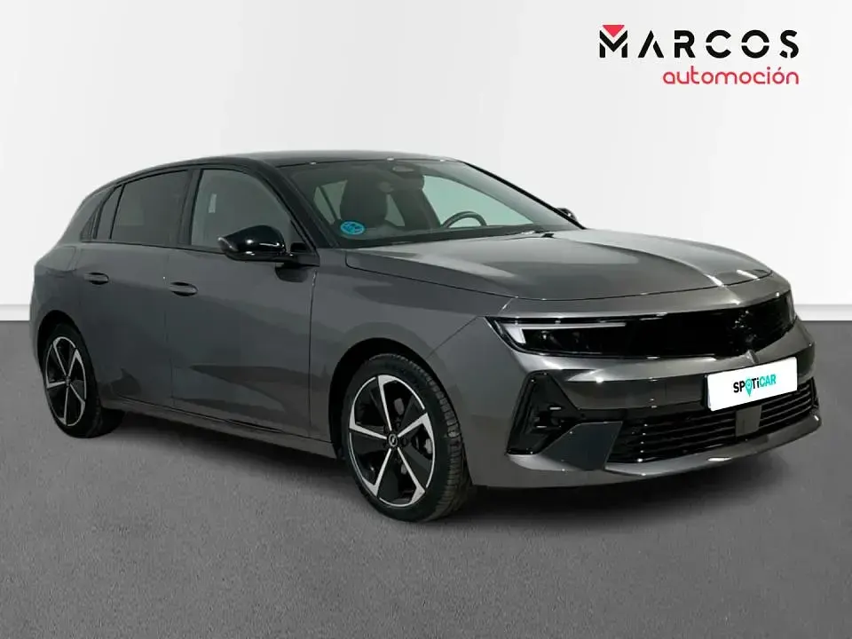 Usado Opel Astra 130 CV (95 kW) 2024 Utilitario
