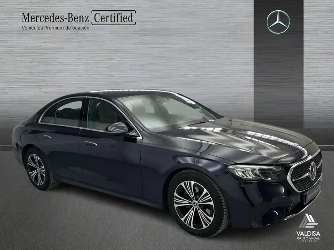 Usado Mercedes E220 197 CV (144 kW) 2024 Berlina