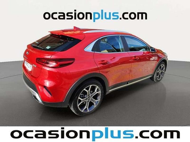 Usado Kia XCeed 136 CV (100 kW) 2021 Rojo SUV