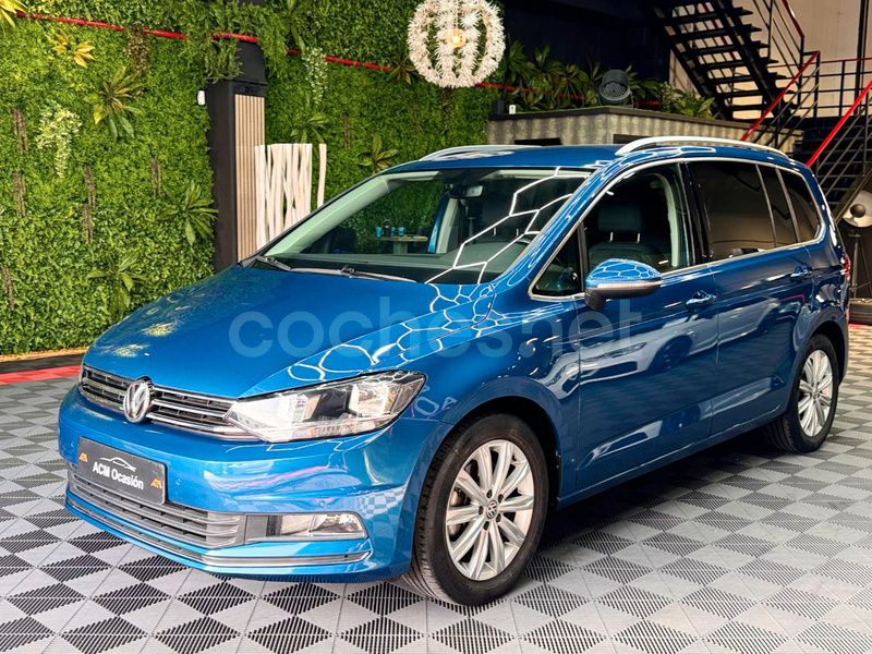Azul Usado 2017 VW Touran Sport Monovolumen | 19.450 € (Buen precio) - Imagen 1/4