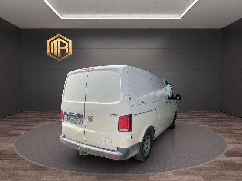 Używany VW Transporter 150 KM (110 kW) 2022 Biały Van
