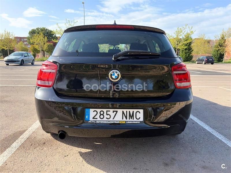 Usado BMW 114 Comfort Edition 102 CV (75 kW) 2014 Negro Utilitario