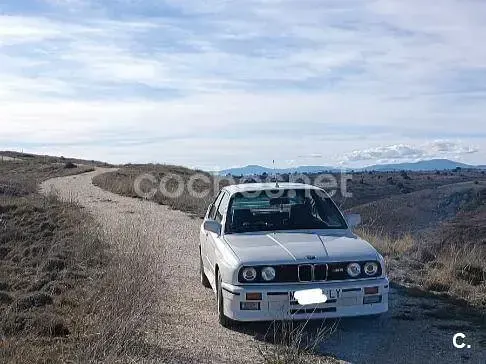 Usado BMW M3 285 CV (209 kW) 1992 Blanco Coupe
