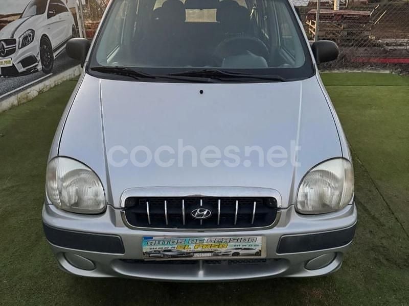 Usado Hyundai Atos GLS 55 CV (40 kW) 2000 Gris / plata Utilitario
