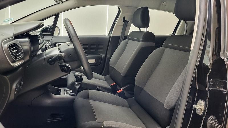 Usado Citroën C3 Feel 75 CV (55 kW) 2018 Negro Utilitario
