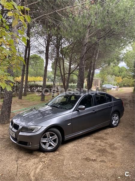 Usado BMW 320 170 CV (125 kW) 2011 Gris / plata Berlina