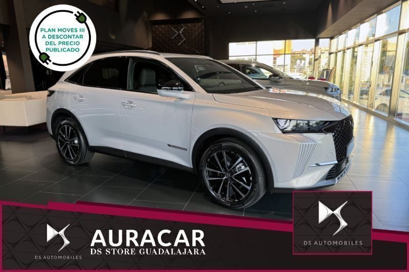 Gris Nuevo 2024 DS Automobiles DS7 Crossback SUV | 58.690 € (Un poco caro) - Imagen 1/4