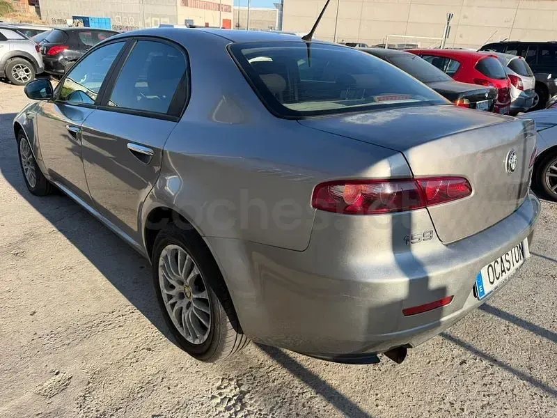 Usado Alfa Romeo 159 Distinctive 150 CV (110 kW) 2008 Gris / plata Berlina