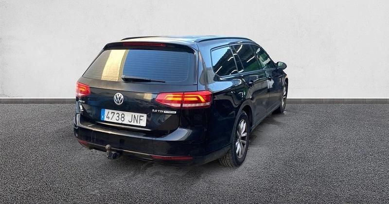 Usado VW Passat Advance 150 CV (110 kW) 2016 Familiar