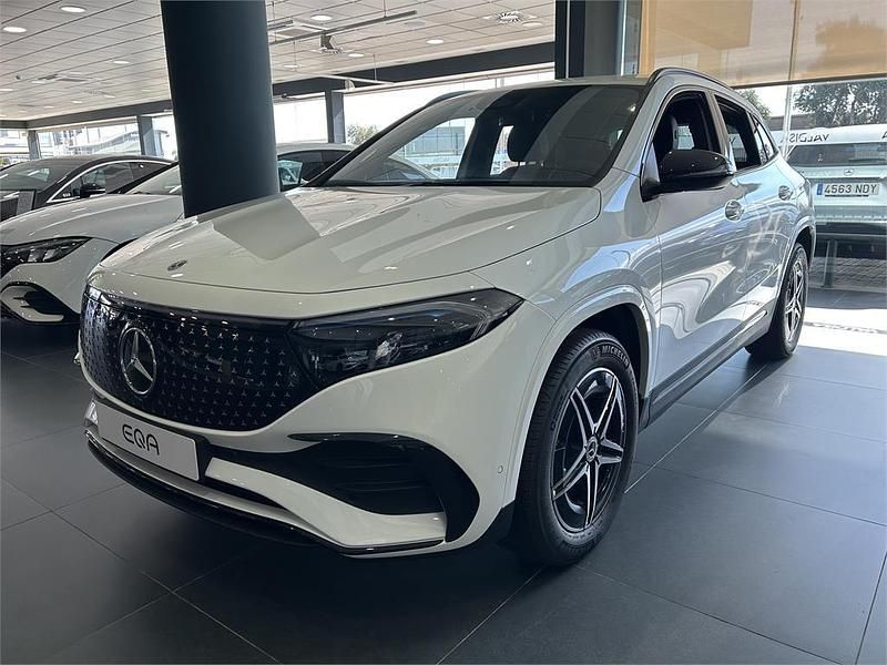 Blanco Nuevo 2025 Mercedes EQA250+ SUV | 63.535 € - Imagen 1/4