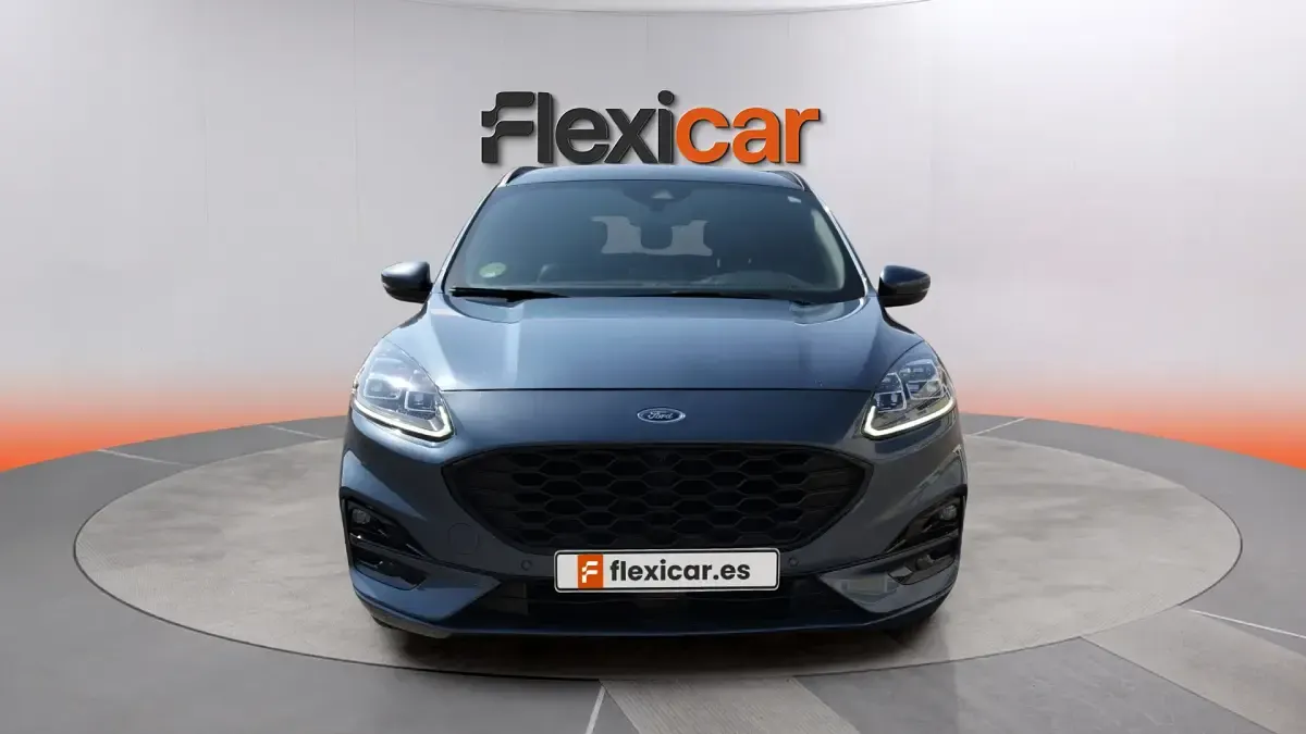 Usado Ford Kuga ST-Line 150 CV (110 kW) 2022 Azul SUV