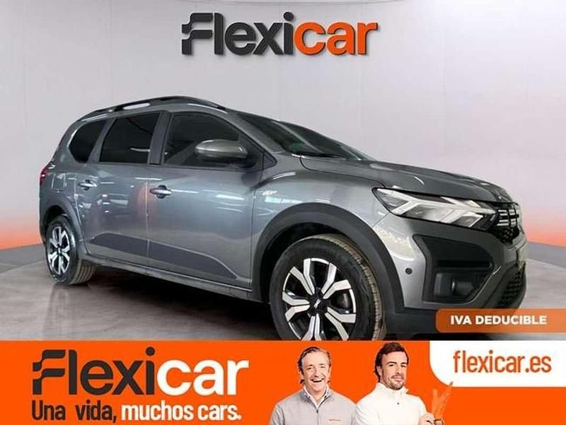 Usado Dacia Jogger Expression 110 CV (80 kW) 2024 Gris Monovolumen