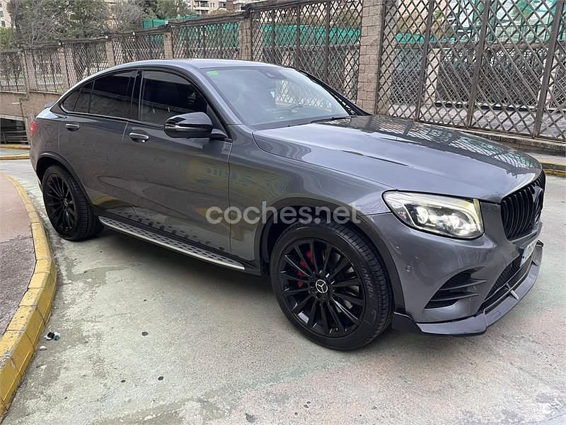 Usado Mercedes GLC250 211 CV (155 kW) 2018 Gris / plata SUV