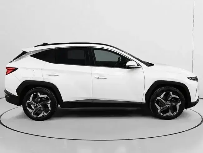 Usado Hyundai Tucson Style 265 CV (194 kW) 2022 Blanco SUV