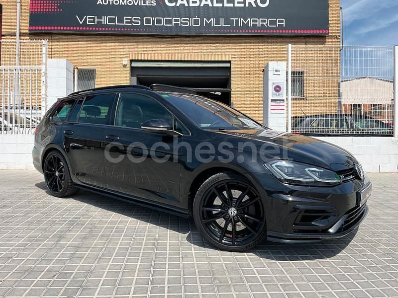 Usado VW Golf VII R 310 CV (228 kW) 2017 Negro Familiar