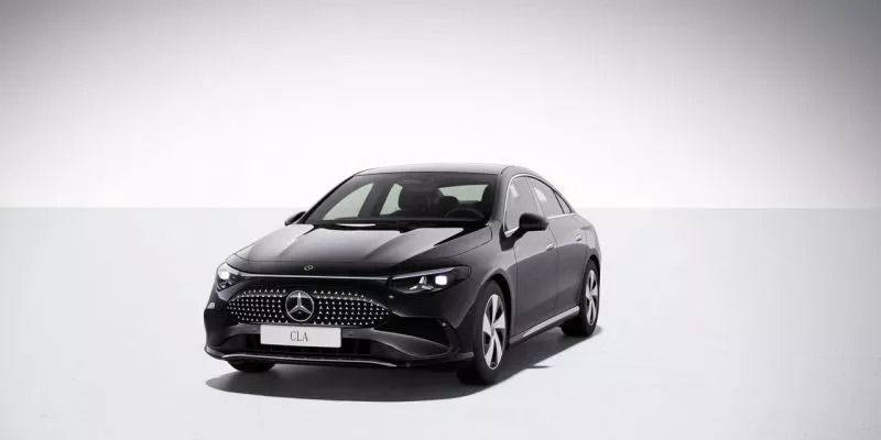 Gris Nuevo 2025 Mercedes CLA 250+ Berlina | 53.899 € - Imagen 1/4