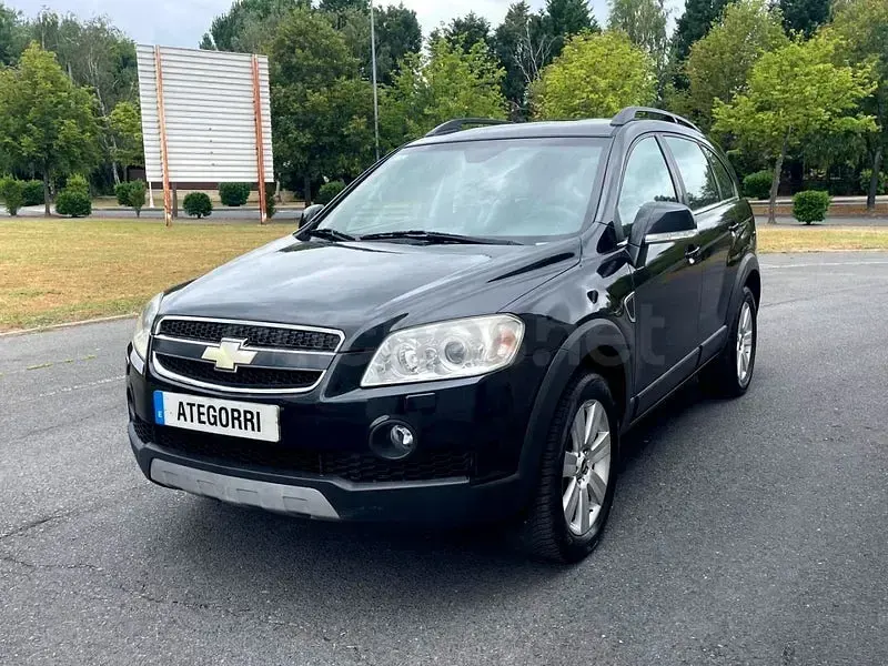 Usado Chevrolet Captiva 150 CV (110 kW) 2010 Negro SUV