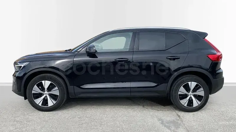 Usado Volvo XC40 Core 163 CV (119 kW) 2025 Negro SUV