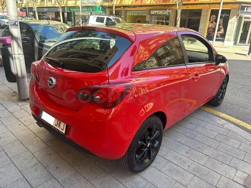 Usado Opel Corsa Color Edition 90 CV (66 kW) 2017 Rojo Utilitario