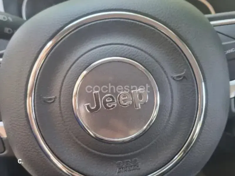 Usado Jeep Compass Limited 140 CV (102 kW) 2018 Negro SUV
