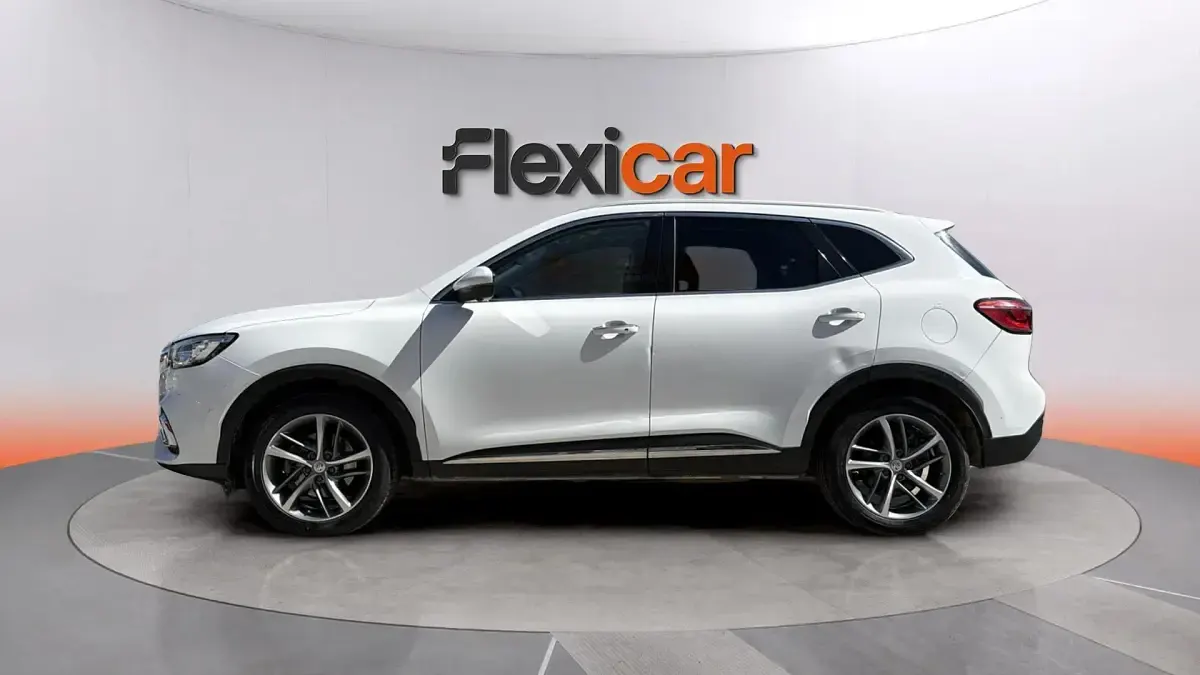 Usado MG HS Luxury 258 CV (189 kW) 2023 Blanco SUV