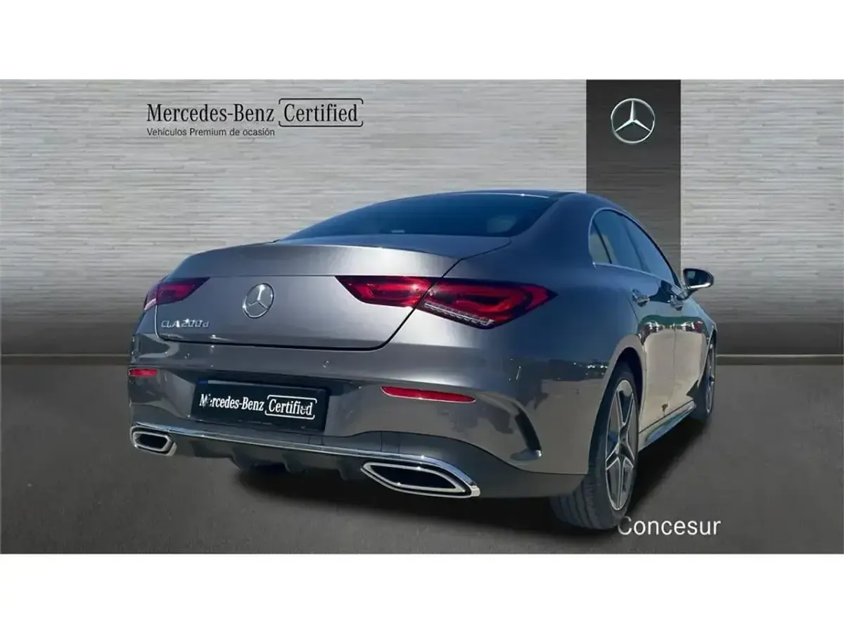 Usado Mercedes CLA200 150 CV (110 kW) 2022 Gris Berlina