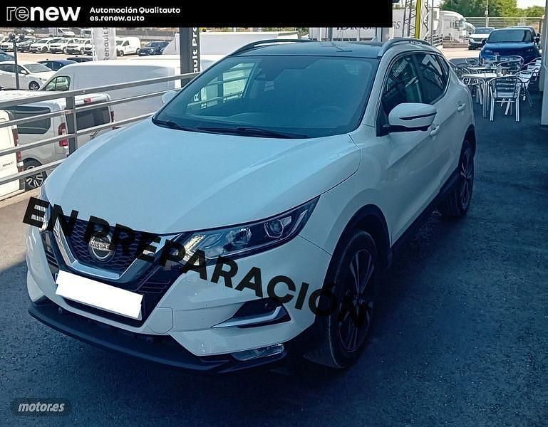 Blanco Usado 2018 Nissan Qashqai N-Connecta SUV | 17.900 € (Un poco caro) - Imagen 1/1
