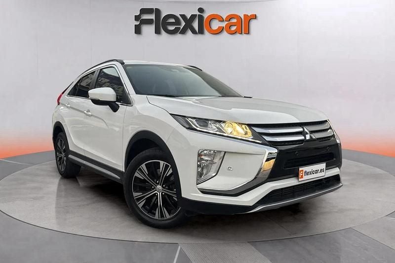 Blanco Usado 2018 Mitsubishi Eclipse Cross Motion SUV | 14.970 € (Precio justo) - Imagen 1/4