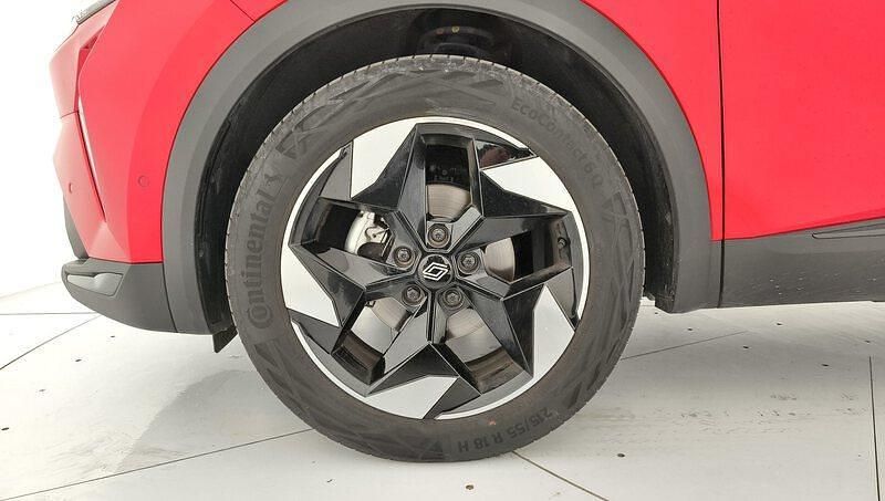 Usado Renault Captur Techno 101 CV (74 kW) 2025 Rojo SUV