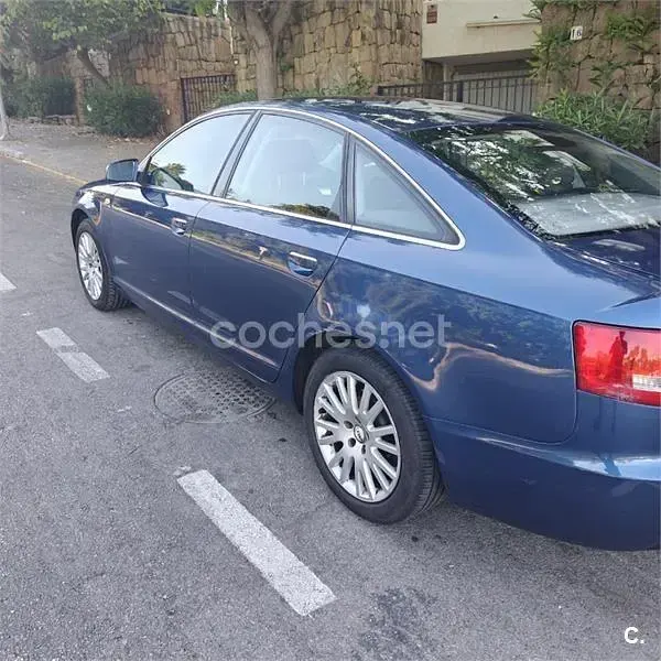 Usado Audi A6 180 CV (132 kW) 2007 Azul Berlina