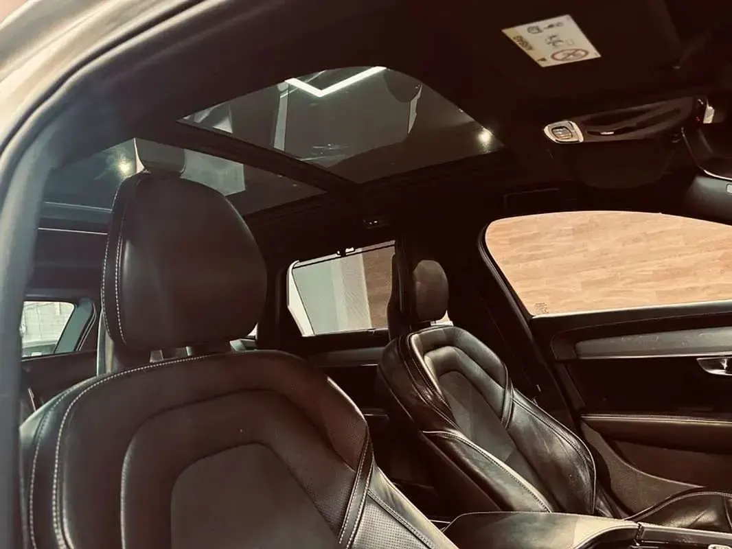 Usado Volvo V90 R-Design 235 CV (172 kW) 2018 Gris Familiar