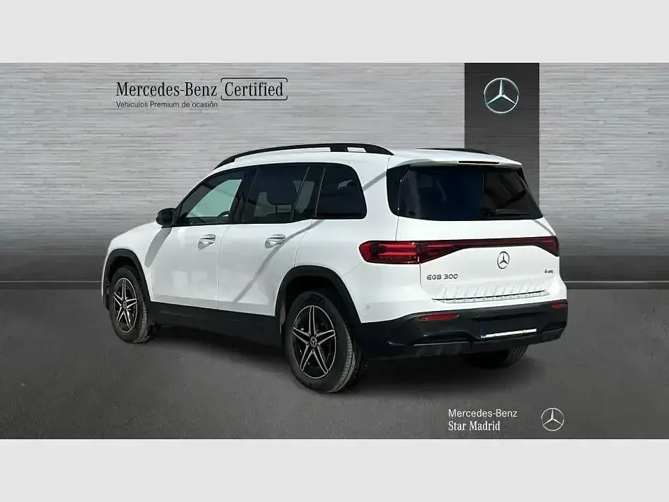 Usado Mercedes EQB300 167 kW (228 CV) 2025 Otro SUV