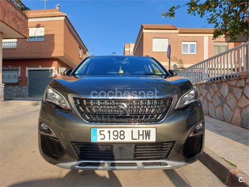 Verde Usado 2020 Peugeot 5008 Allure Monovolumen | 17.450 € (Buen precio) - Imagen 1/4
