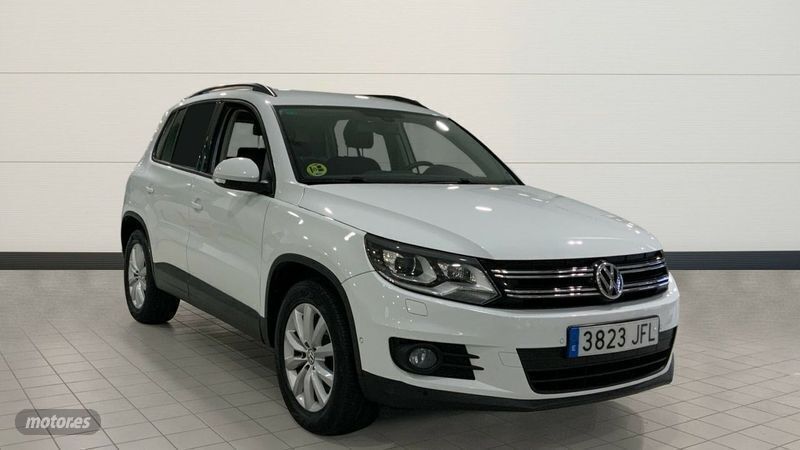 Usado VW Tiguan Sport 140 CV (102 kW) 2015 Blanco SUV