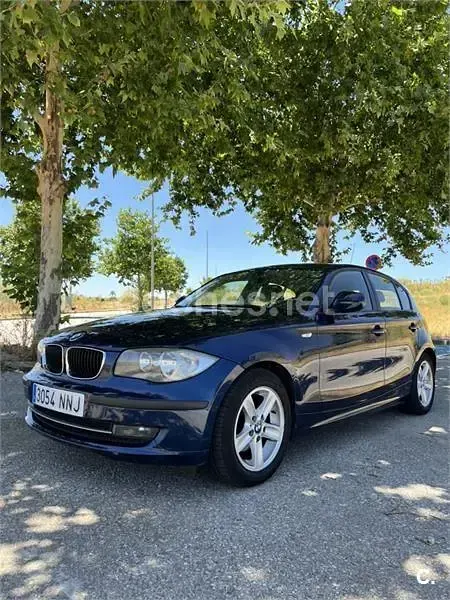 Usado BMW 116 Comfort Edition 115 CV (84 kW) 2011 Azul Utilitario