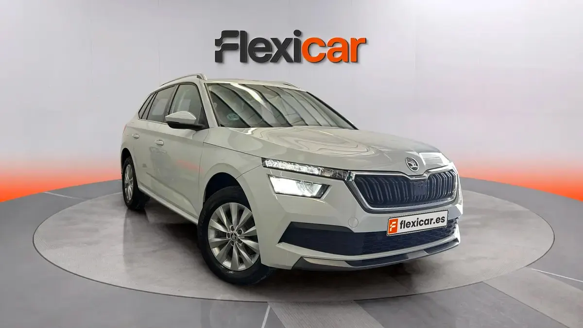 Usado Skoda Kamiq Monte Carlo 110 CV (80 kW) 2022 SUV