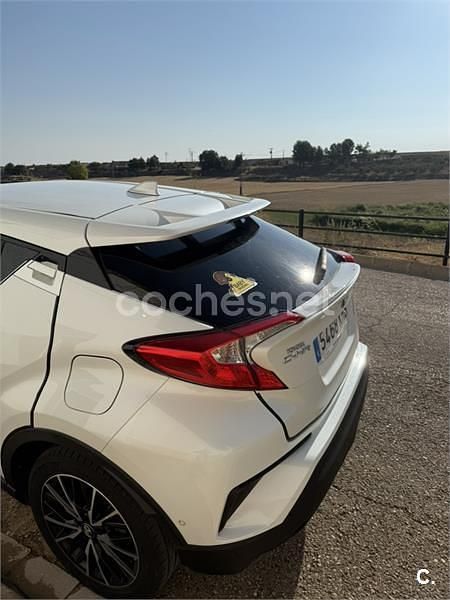 Usado Toyota C-HR Advance 122 CV (89 kW) 2018 Blanco SUV