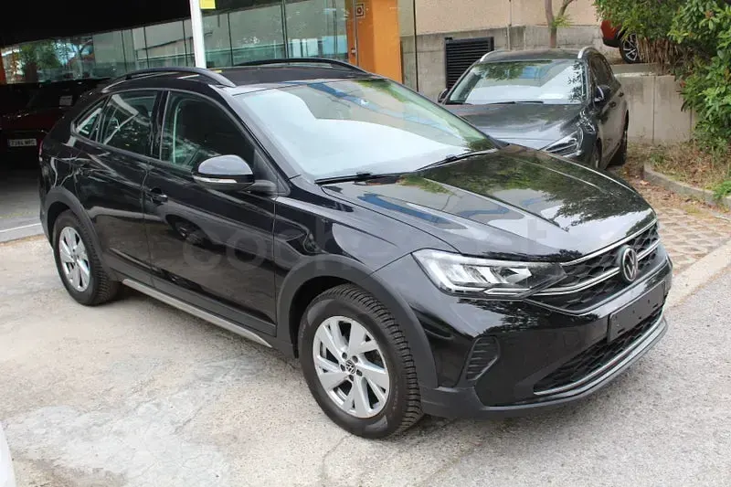 Usado VW Taigo Life 116 CV (85 kW) 2022 Negro SUV