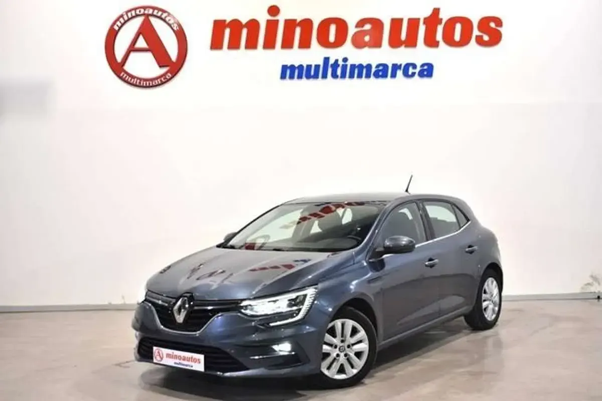 Usado Renault Mégane IV Business 116 CV (85 kW) 2022 Gris Utilitario
