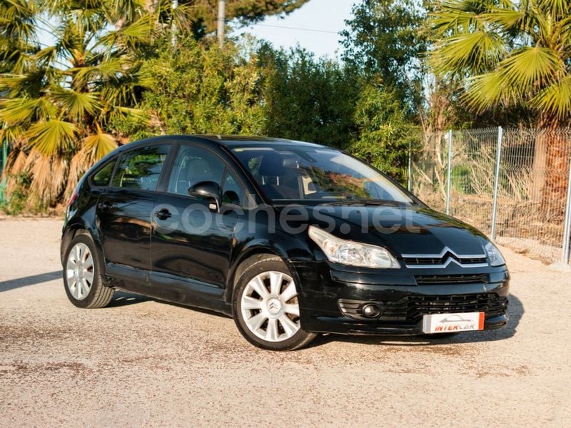 Negro Usado 2005 Citroën C4 VTR Sport Berlina | 3000 € (Precio justo) - Imagen 1/4