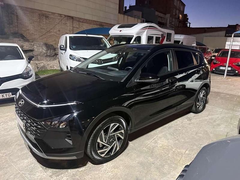 Usado Hyundai Bayon 102 CV (75 kW) 2024 Negro SUV