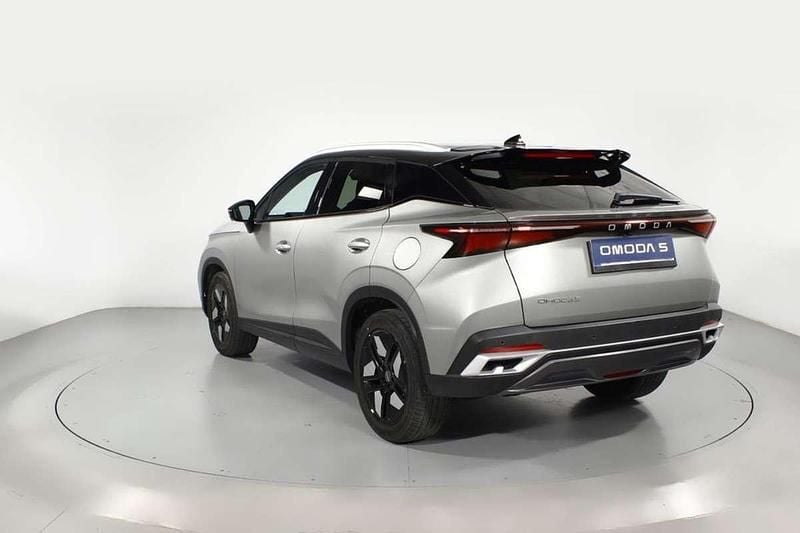 Usado Omoda 5 148 CV (108 kW) 2025 Negro SUV