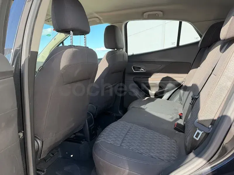 Usado Opel Mokka Selective 136 CV (100 kW) 2015 Gris / plata SUV
