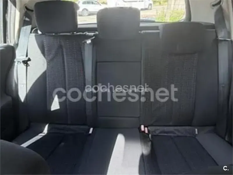 Usado Renault Mégane II Dynamique 115 CV (84 kW) 2006 Negro Berlina