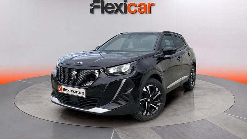 Käytetty Peugeot 2008 Allure 131 HP (96 kW) 2023 Musta Katumaasturi