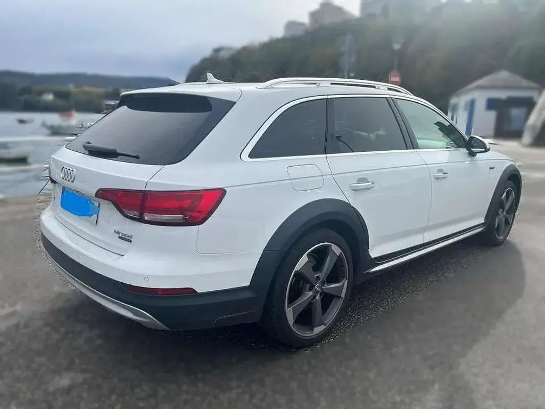 Usado Audi A4 Allroad Premium 190 CV (139 kW) 2017 Blanco Familiar